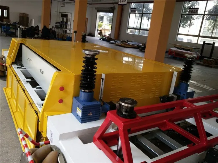 LiuDrive Screw Jack Lifting System Integrated in an Automated Guided Vehicle (AGV) with Protective Bellows.