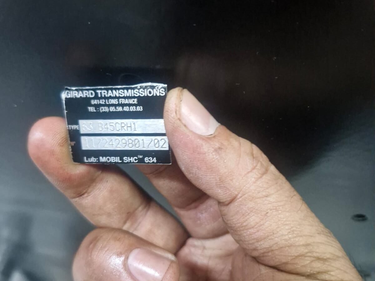 Girard DYNABOX 63 B45CRH1 gearbox nameplate
